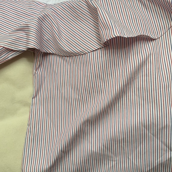English factory button down ruffle shirt - Picture 6 of 9